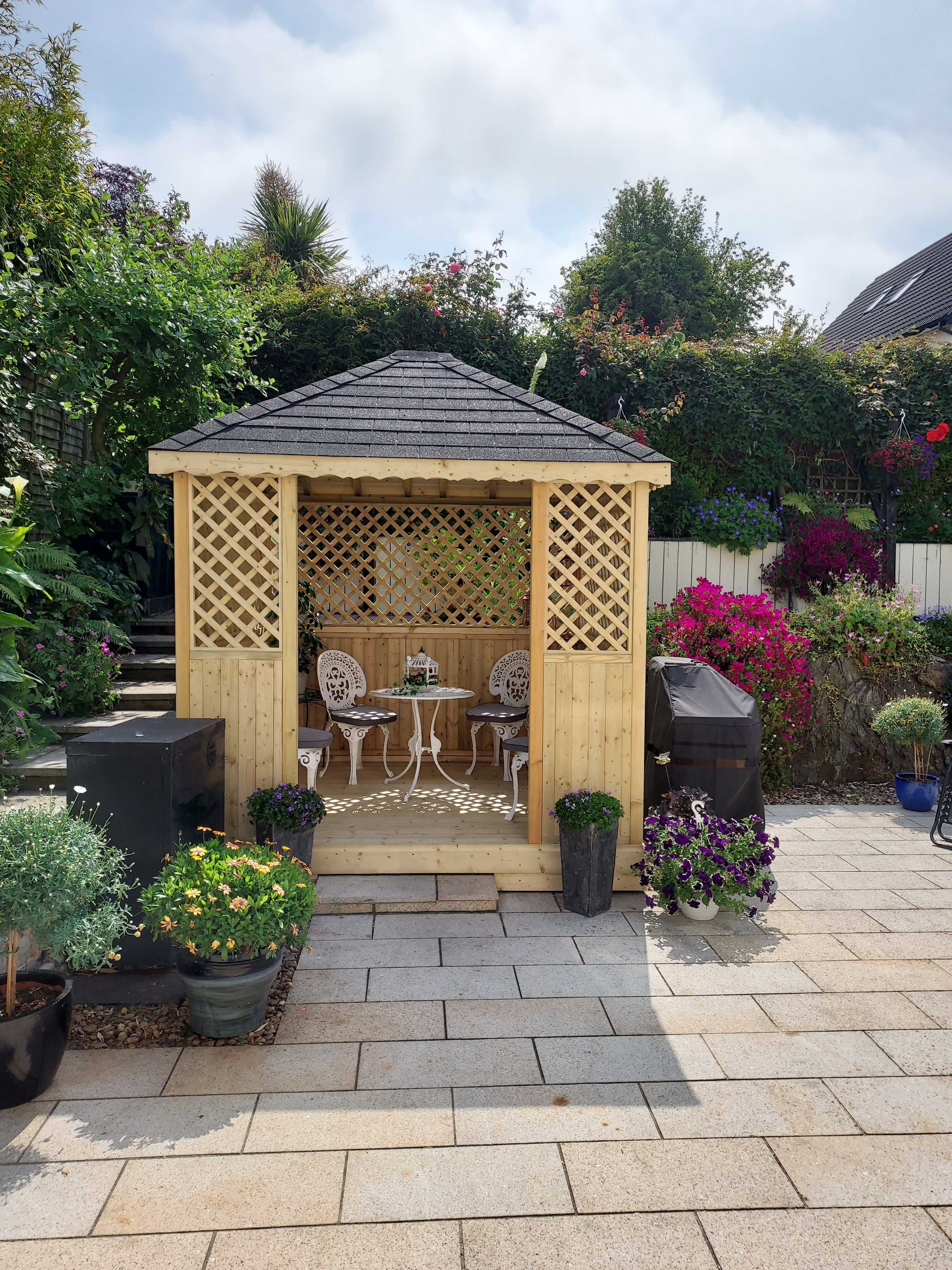 Gazebo – Abwood