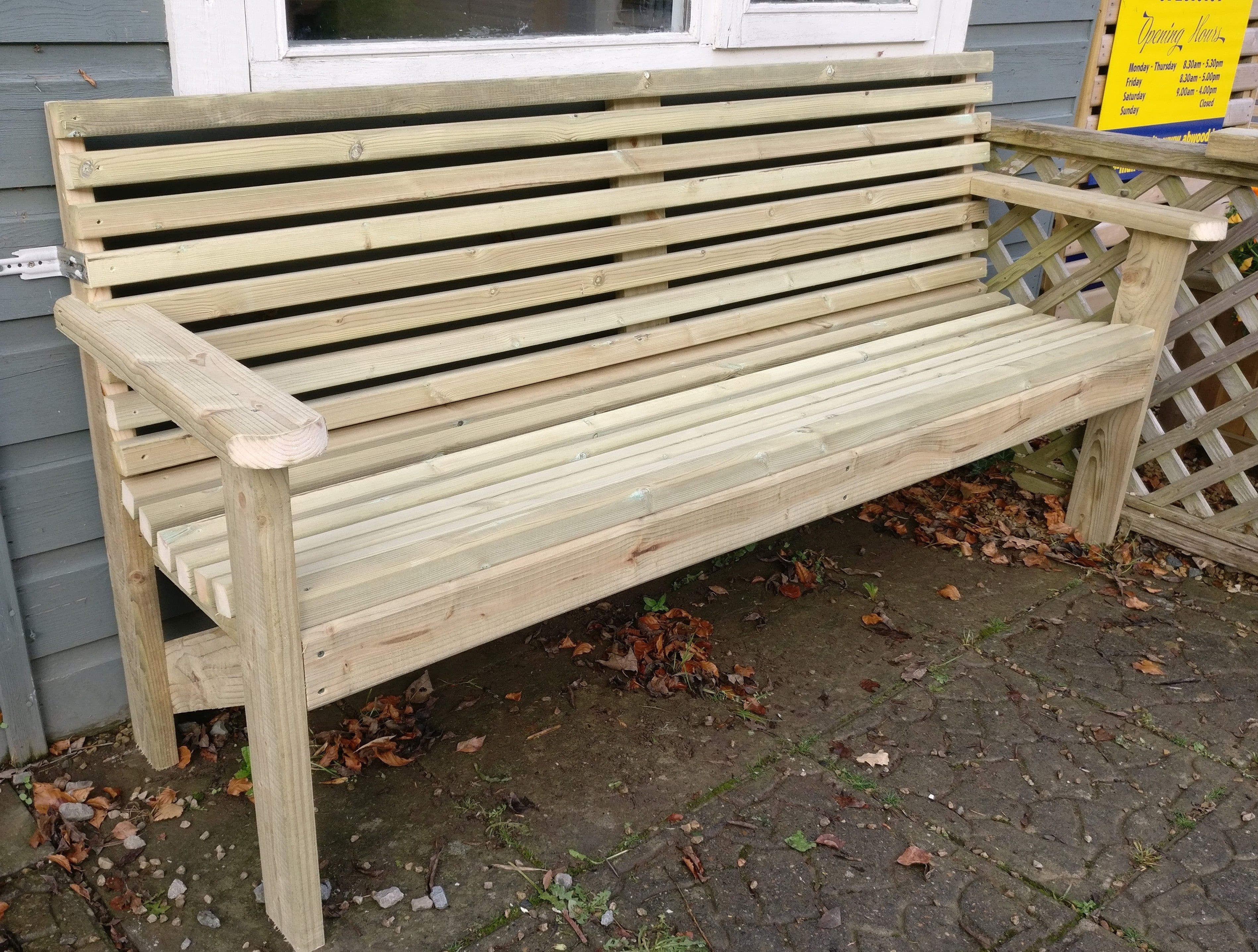 Min Bench Mini Rail Garden Bench – Abwood